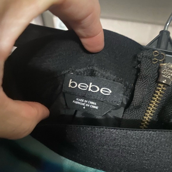 Bebe Chiffon asymmetrical skirt size 4 - Picture 7 of 8